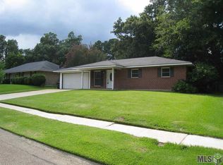 6830 Menlo Dr, Baton Rouge, LA 70808