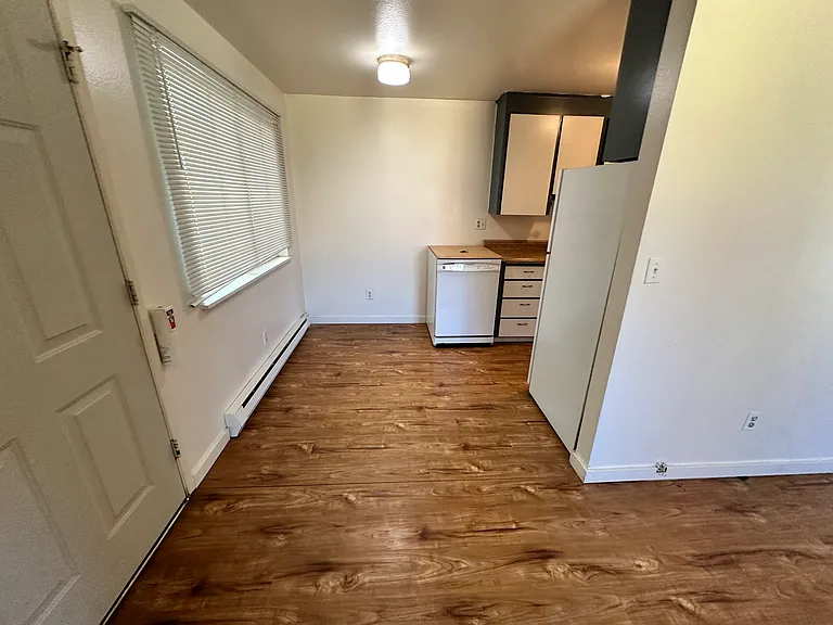 202 E 15th Ave #5 — Photo 7