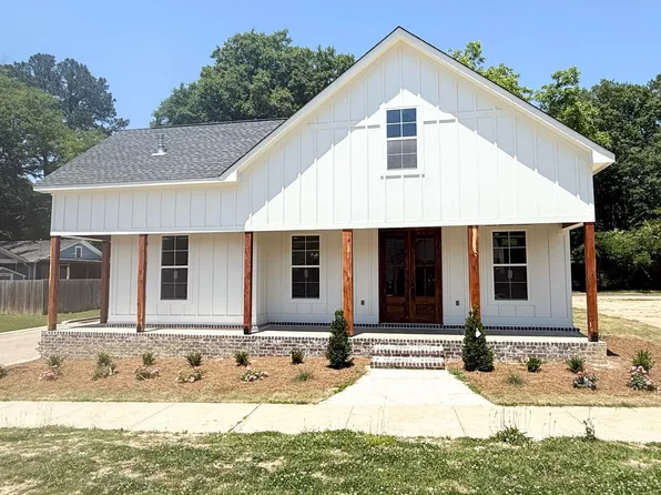 611 Cicada Cv, Tupelo, MS 38804