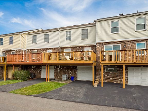 3rd image of 119 Meadow Gap Dr