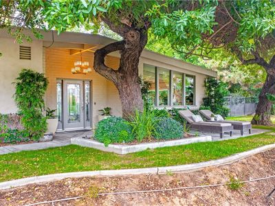 2410 Knob Hill Dr, Riverside, CA, 92506