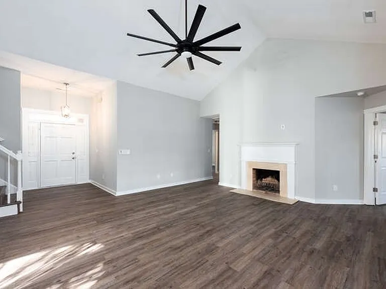 1291 Chatfield St — Photo 15