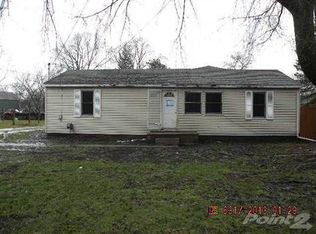 15880 Turner Rd, Lansing, MI 48906