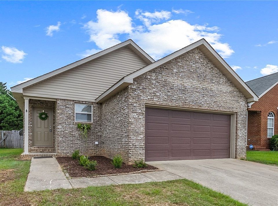 1st image of 10510 Hunt Cir