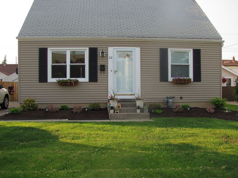 1st image of 22 McParlin Ave