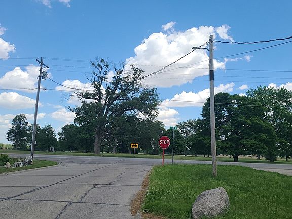 4th image of 3598 N State Road 9