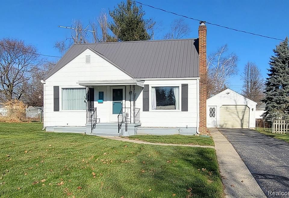 501 Brown St, Tecumseh, MI 49286 Zillow