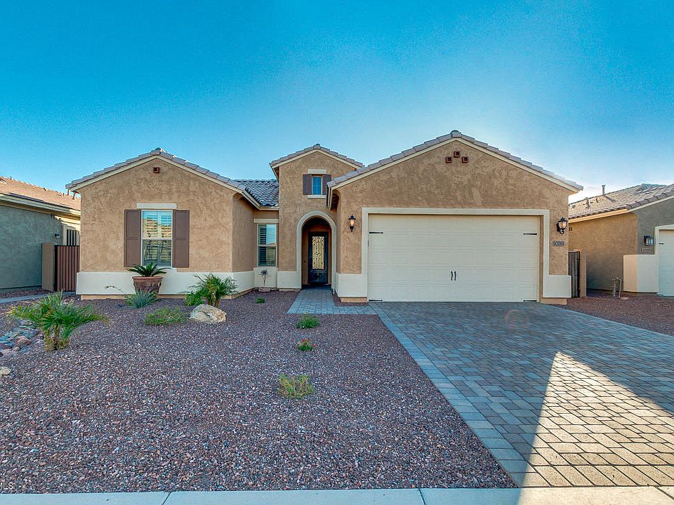 1st image of 10261 W Pinnacle Vista Dr