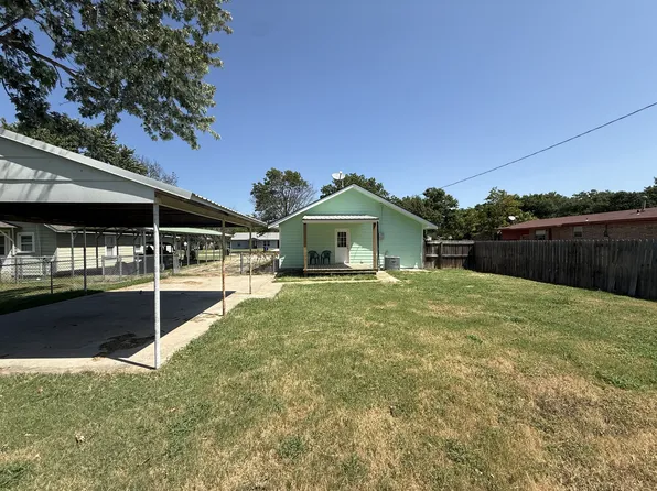607 E Broadway, Allen, OK 74825
