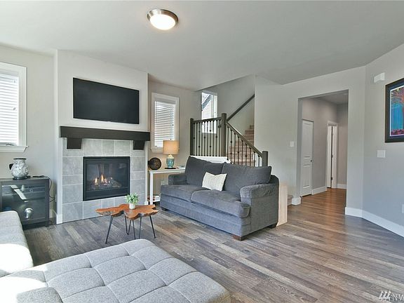 Spacious living room area. 