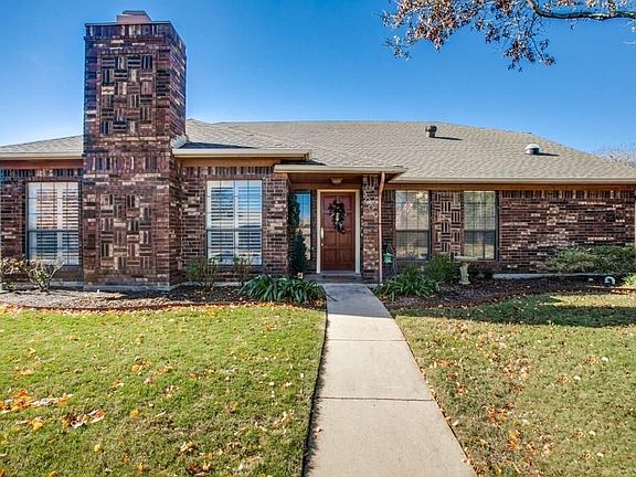 2nd image of 3009 Presidio Cir