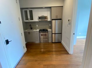 533 Park Pl #2F, Brooklyn, NY 11238