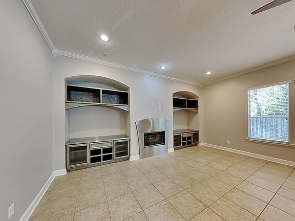 5th image of 11764 Crusselle Dr