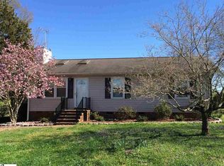 11 Trammell St, Liberty, SC 29657