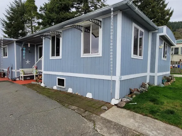 97883 Court St Space 59, Brookings, OR 97415