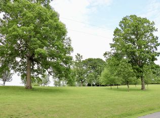 7312 Walker Rd, Fairview, TN 37062