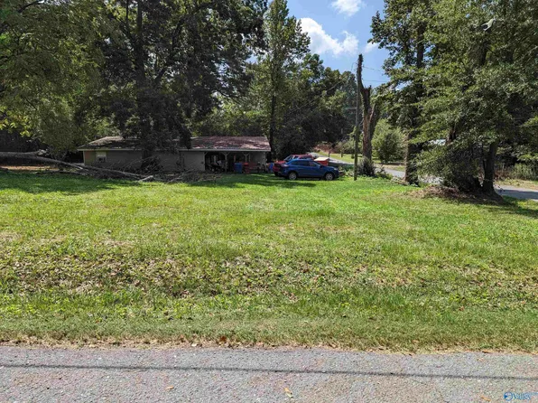 465 Gold Kist St, Boaz, AL 35957