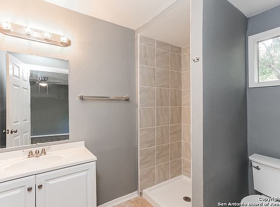 4th image of 7613 Marigold Trace St