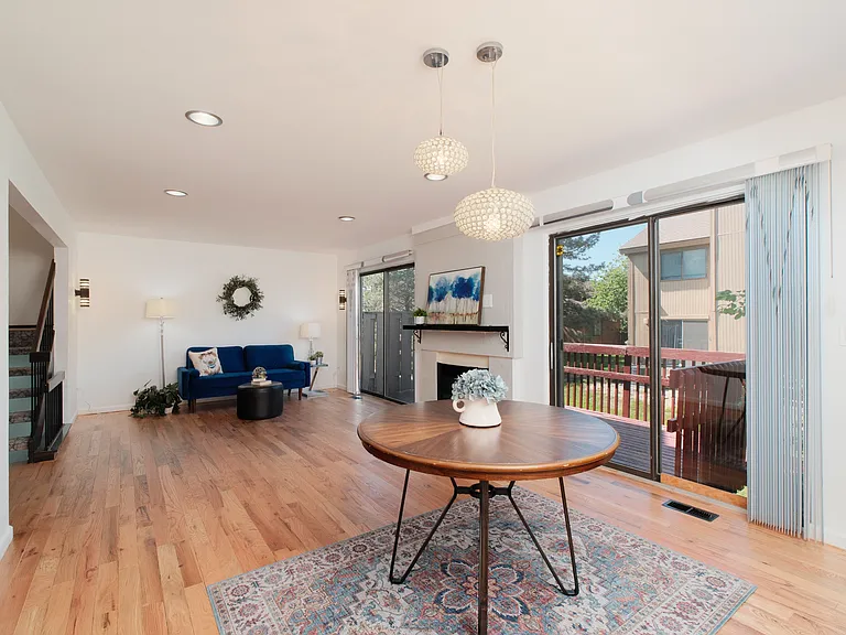 5188 Richard Run — Photo 3