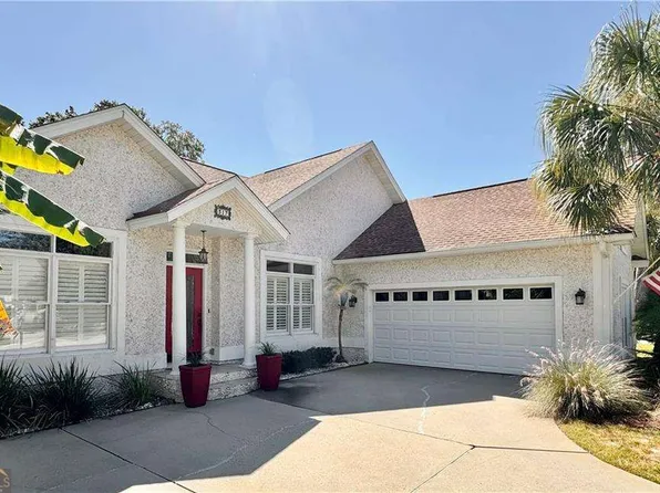 317 Commons Rd, Saint Simons Island, GA 31522