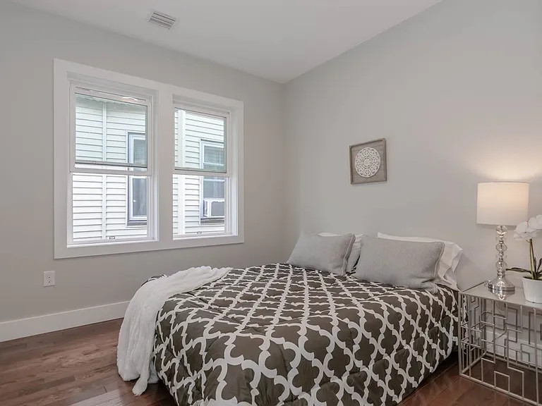 71 Savin St #2 — Photo 9