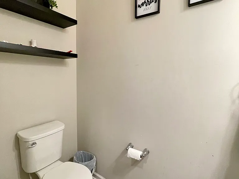 Powder room1