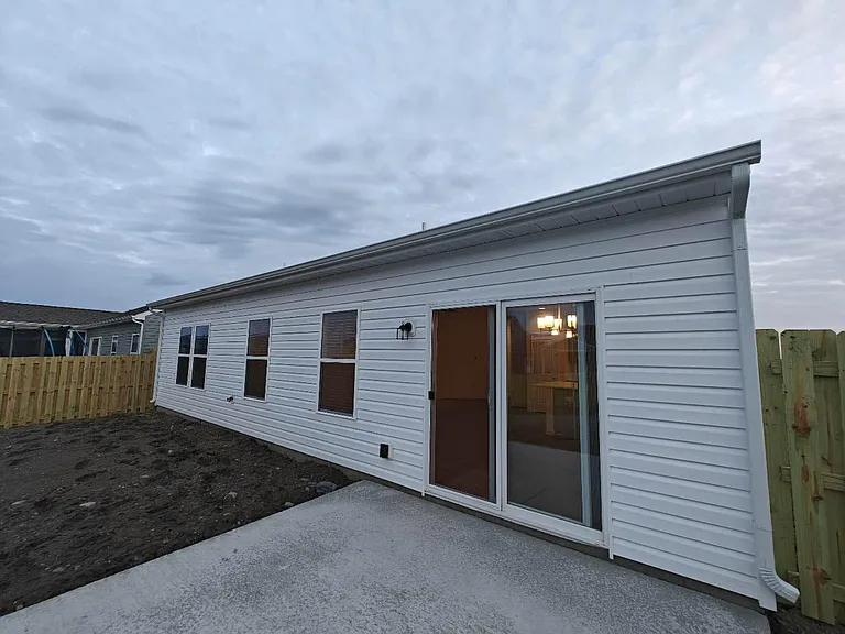 1182 Thorny Ln — Photo 6