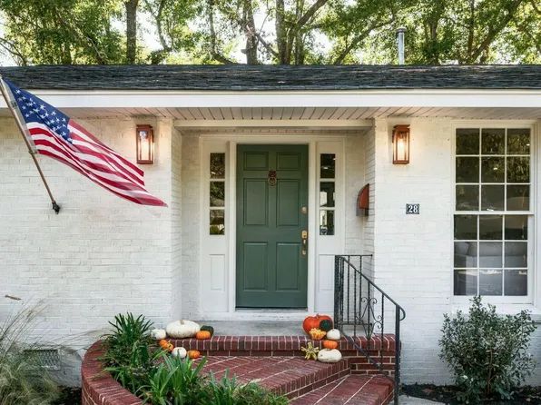28 Farmfield Ave, Charleston, SC 29407