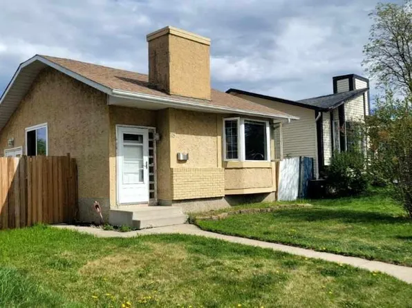18 Westbend St, Spruce Grove, AB T7X 1W3