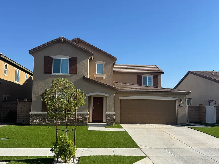 5161 Rowel St — Photo 1