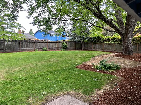 4th image of 1975 217th Ave