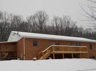 2790 Hc 30, Maysville, WV 26833