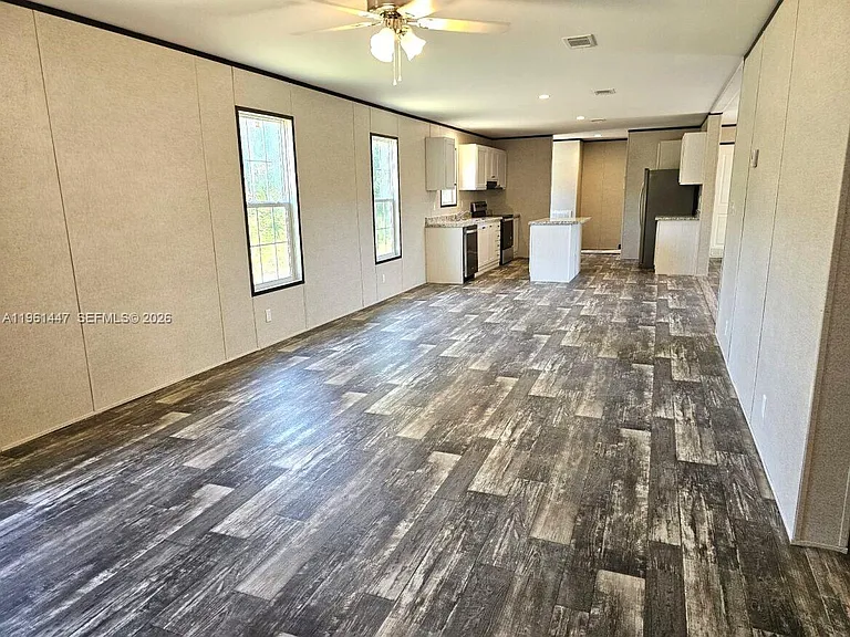 881 Woodland Blvd #0 — Photo 19