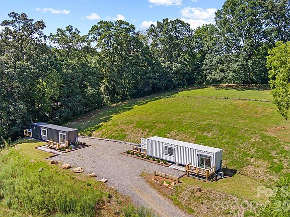 5th image of 8 & 10 George Allen Rdg #A & B