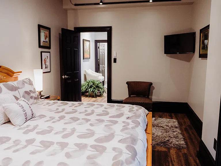 275 S Limestone St #135 — Photo 13