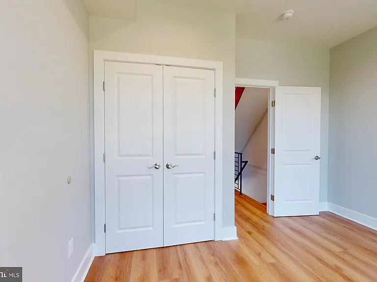 511 N Paxon St — Photo 19