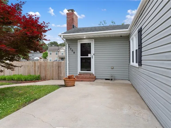 1309 Wingfield Ave, Chesapeake, VA 23325