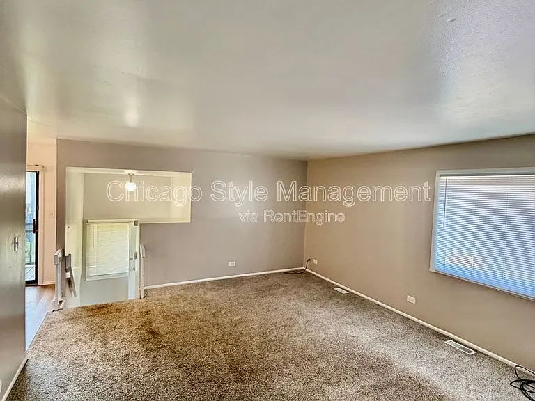 748 Manteca Ct #4 — Photo 4