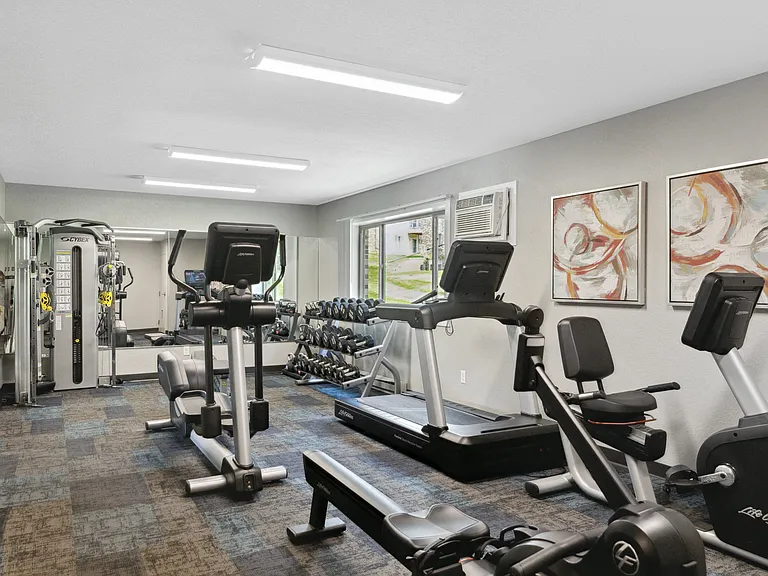 Silver Ridge — Photo 15