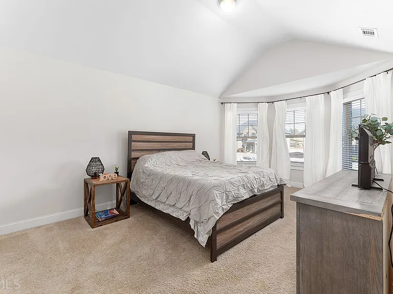 4410 Mossbrook Cir — Photo 29