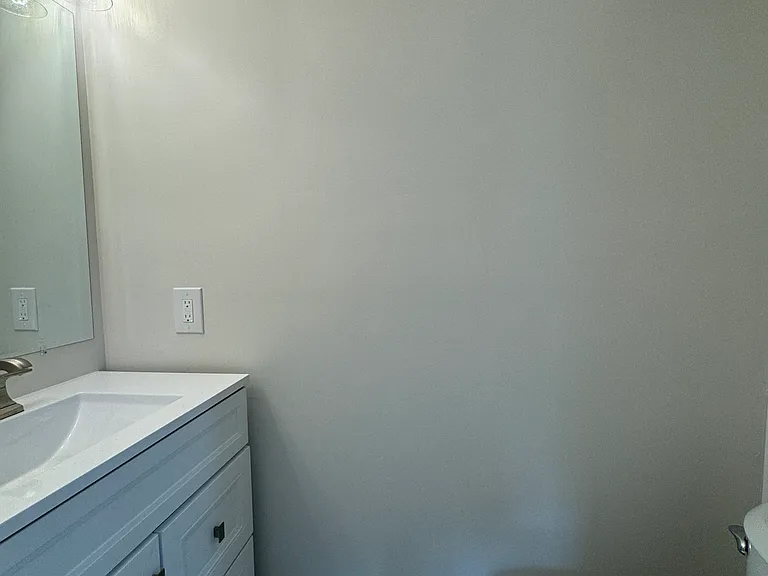 35 Lathrop Ave #3 — Photo 21