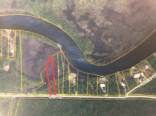 925 Mill Rd, Carrabelle, FL 32322