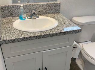 1729 Bullard Ave #B, Clovis, CA 93611