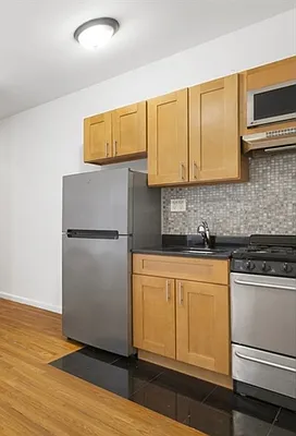 Rented by Corcoran | media 19