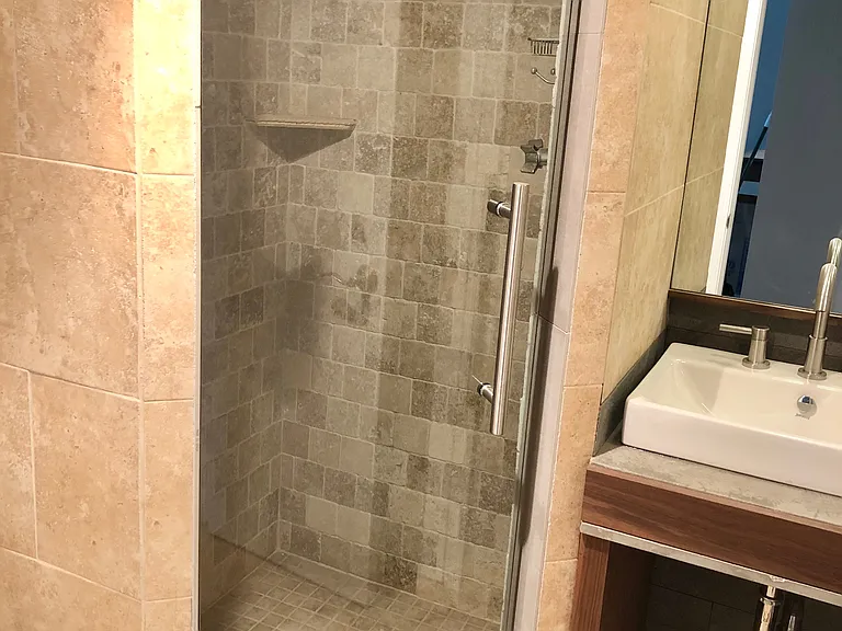9230 Lagoon Pl #302 — Photo 14