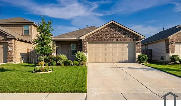 10516 Gala Blvd — Photo 1