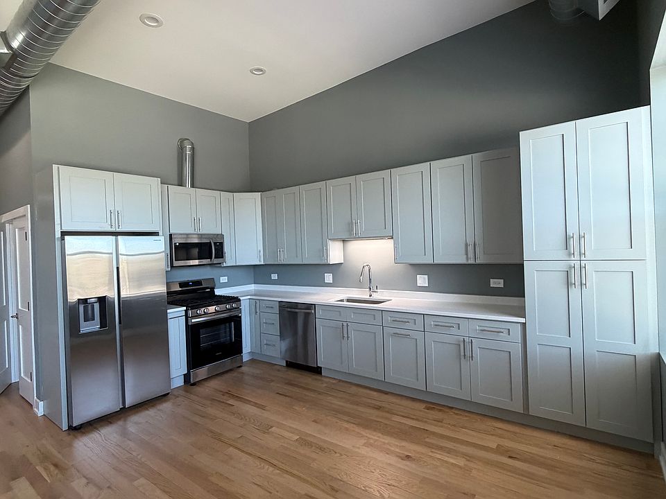 1st image of 2620 N Milwaukee Ave