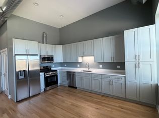 2620 N Milwaukee Ave, Chicago, IL 60647