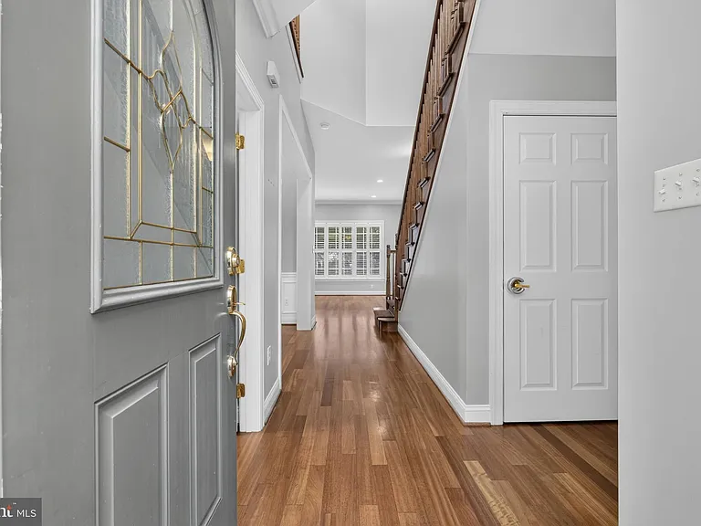 16 Oak Leaf Ln — Photo 8
