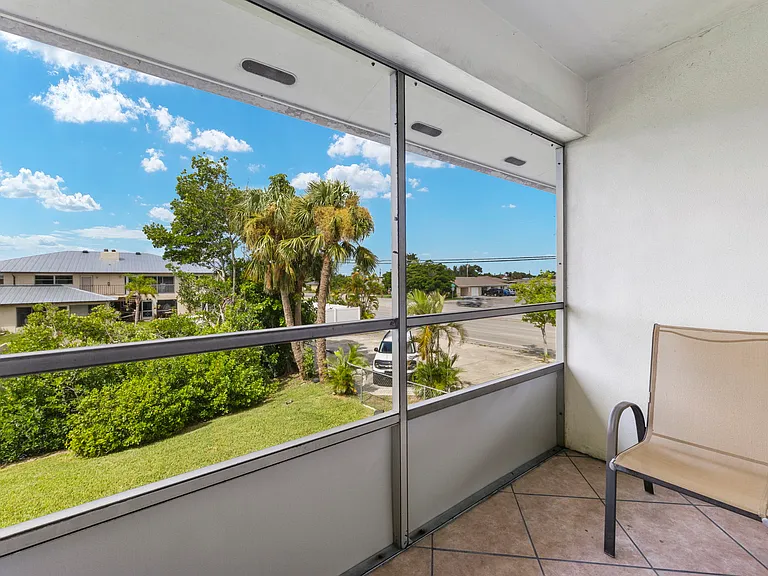 4802 Tudor Dr #210 — Photo 15